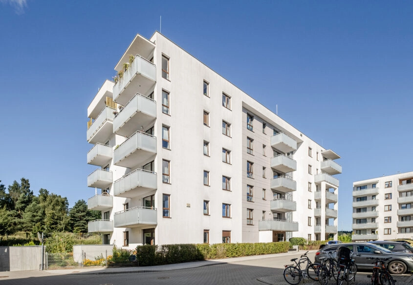 Nowoczesne 3-pokojowe mieszkanie z dużym ogrodem