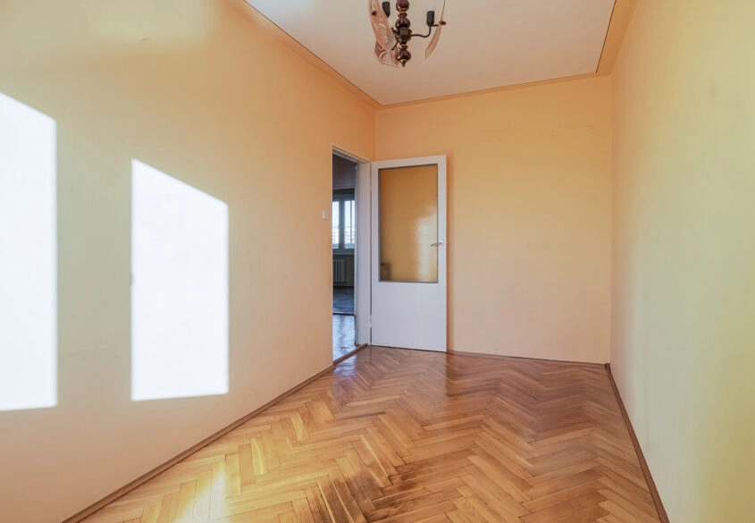 3 pokoje blisko SKM z widokiem na morze Żabianka