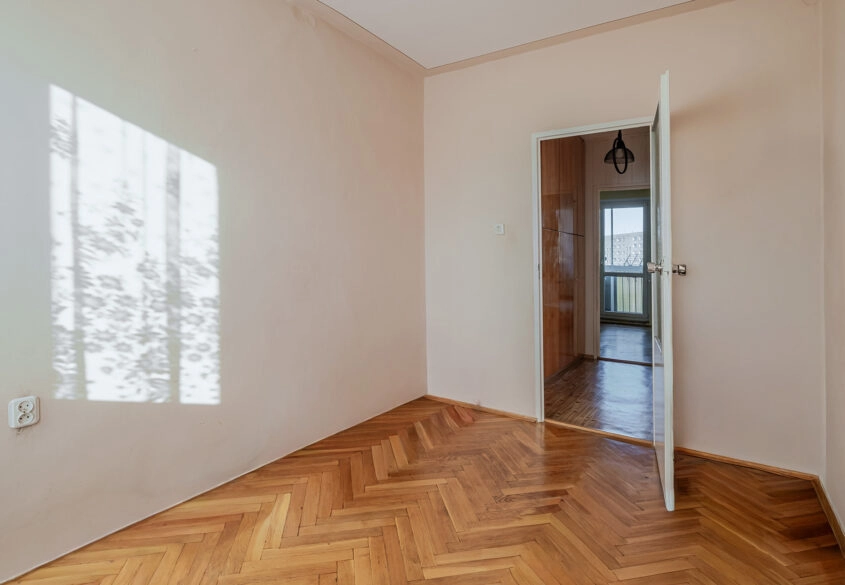 3 pokoje blisko SKM z widokiem na morze Żabianka