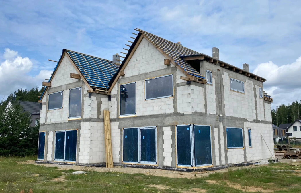 Bojano ul Nad Rozlewiskiem, 5 pokoi garaż,