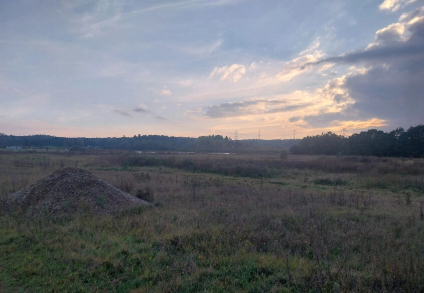 Na sprzedaż: działka budowlana 1133 m² w miejscowo