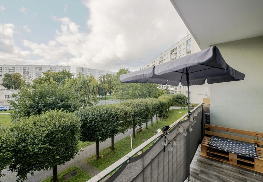 2 pokoje/ Duża LOGGIA/ Żabianka/ SKM/ MORZE