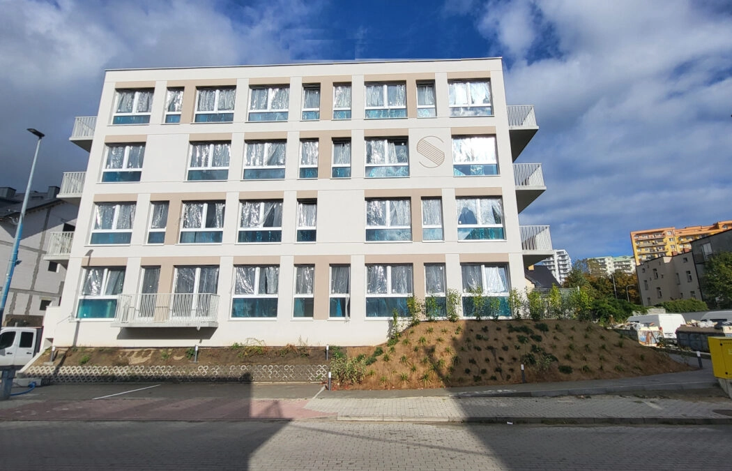 Mieszkanie 3 pokojowe na 3 piętrze, balkon 5,76