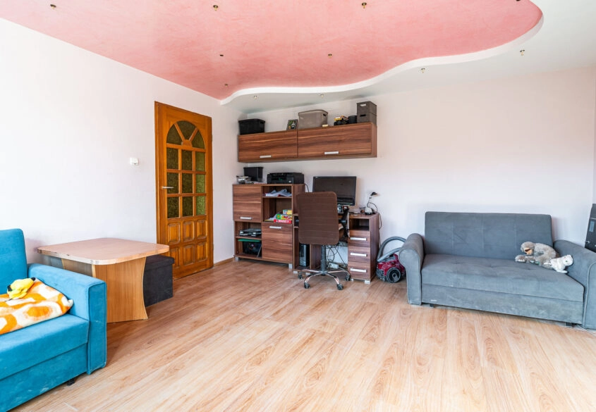 Dzierzgoń. Dom wolnostojący z dużym ogrodem.