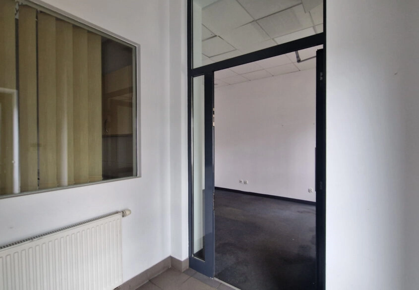 BIURO NA PARTERZE! 38,80 M2