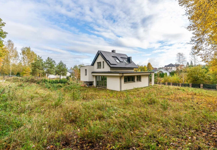 5 pokoi, 3 tarasy tuż przy ścianie lasu!