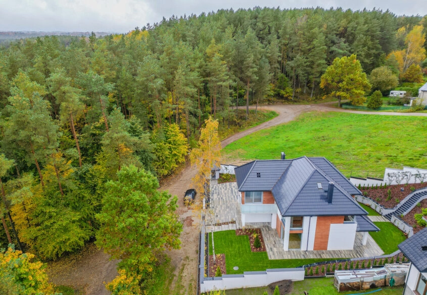 Bezpieczna luksusowa willa ze schronem