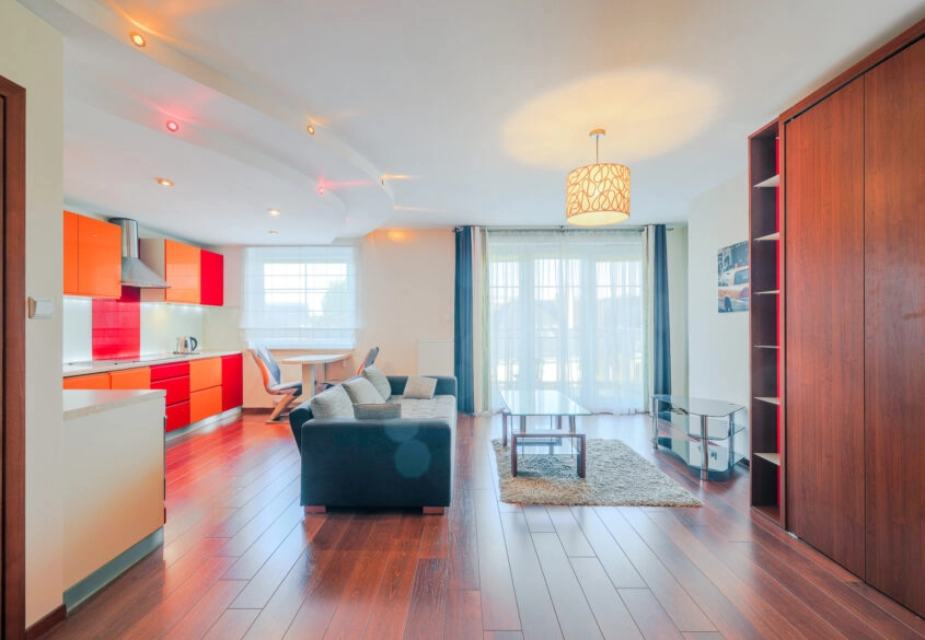 Słoneczna kawalerka na Morenie