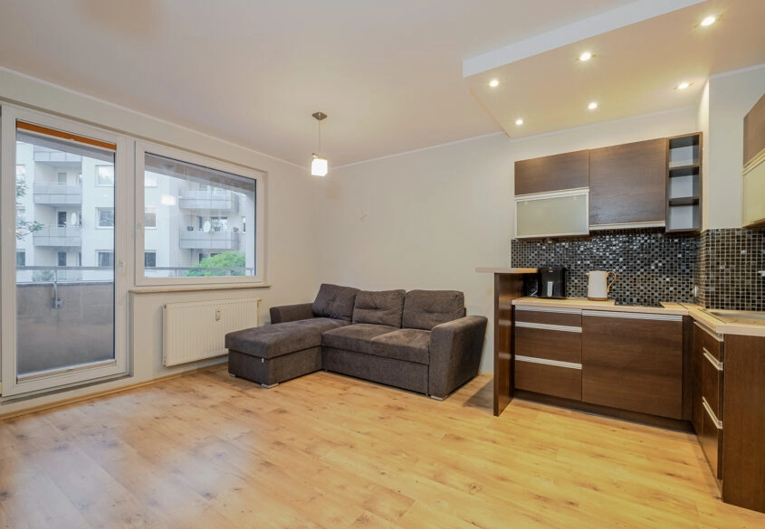 2 POKOJE W KASKADA REDŁOWSKA GDYNIA