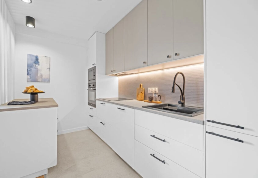 4 pokoje z balkonem i piwnicą tuż przy lesie!