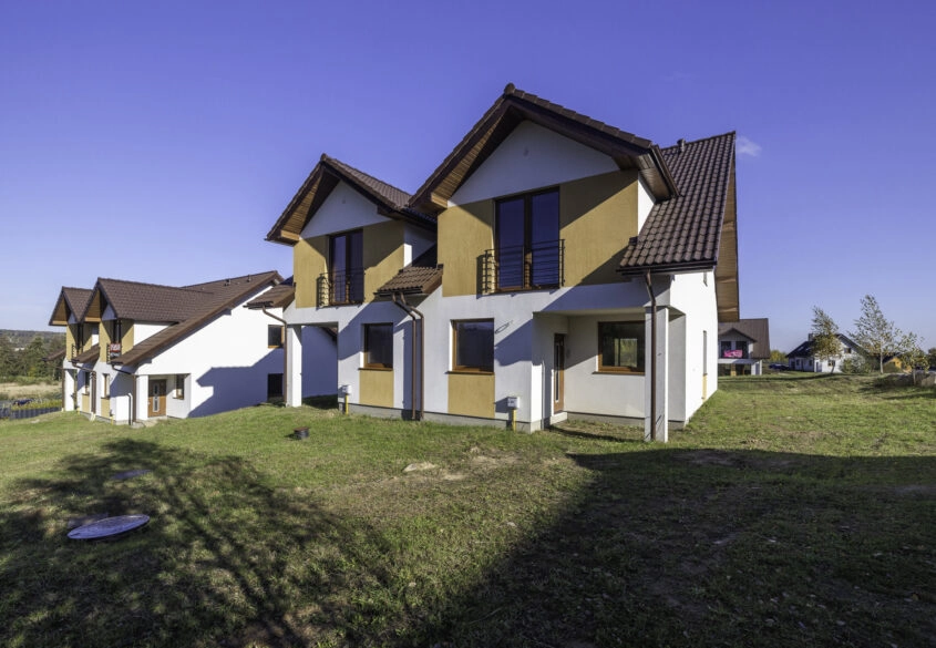 Dom bliźniak w urokliwej okolicy!