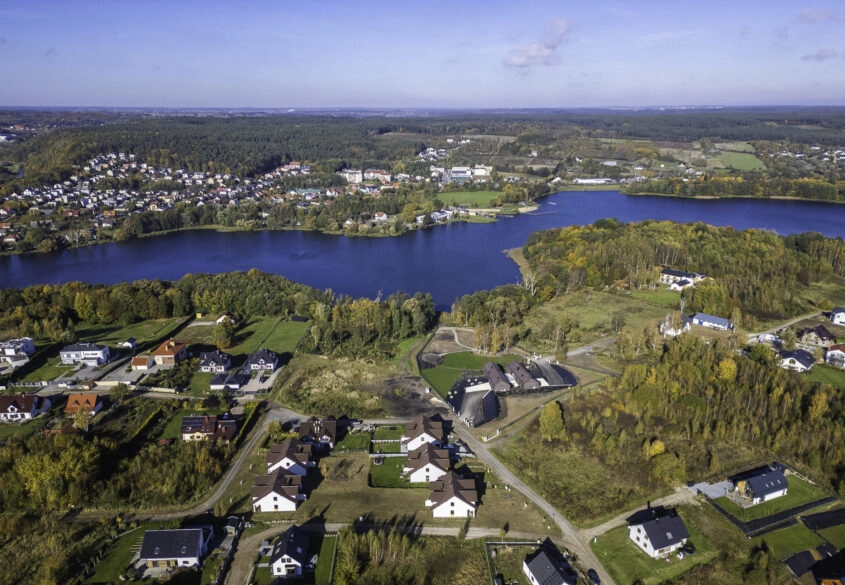 Komfortowy bliźniak nad jeziorem!