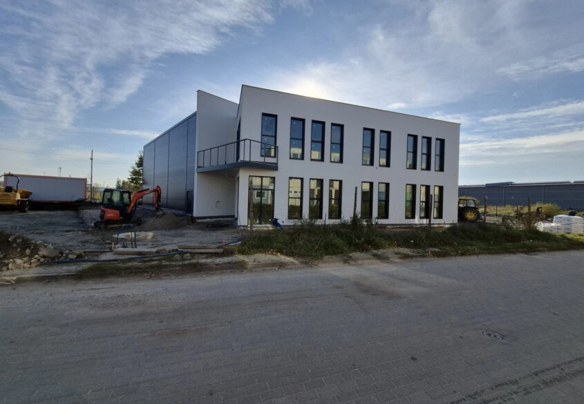 Nowa Hala z Biurem  - Gdańsk Kokoszki