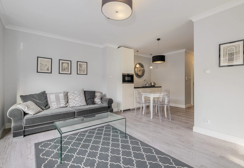 2 POKOJE/INWESTYCJA W SAMYM SERCU STAREGO MIASTA