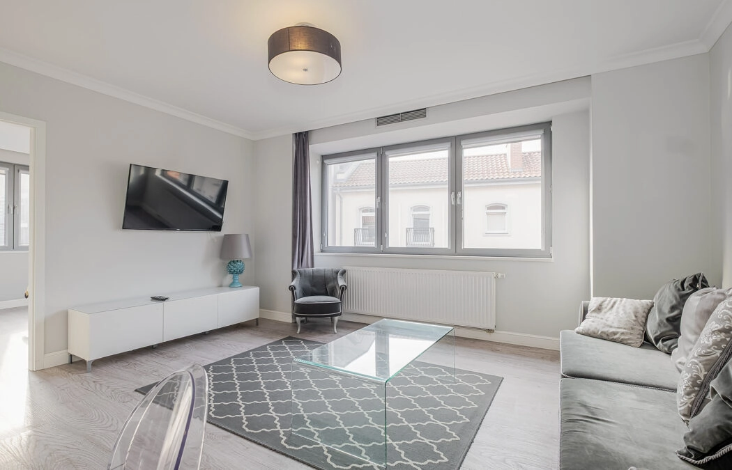 2 POKOJE/INWESTYCJA W SAMYM SERCU STAREGO MIASTA