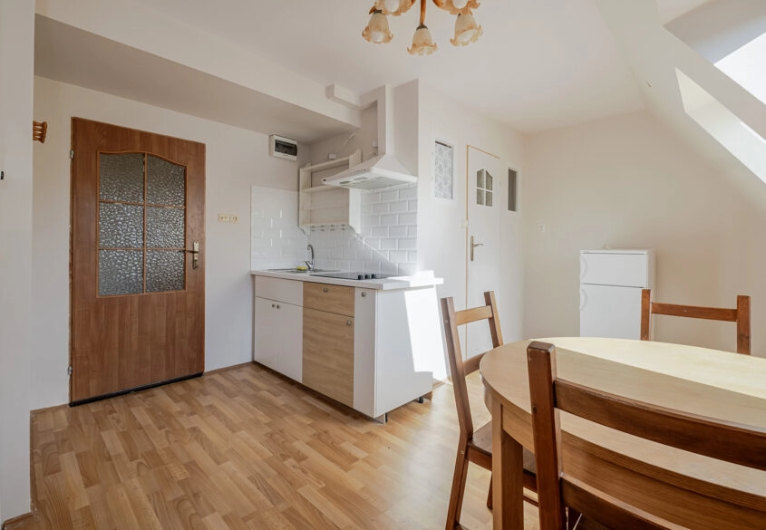 Kawalerka na wynajem!