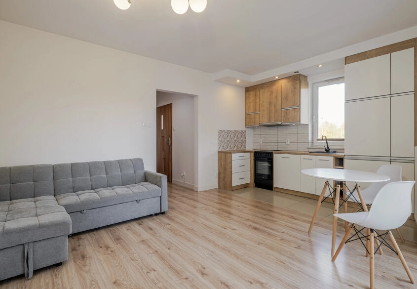 2 POKOJE NA CHEŁMIE/BLISKO KOMUNIKACJI