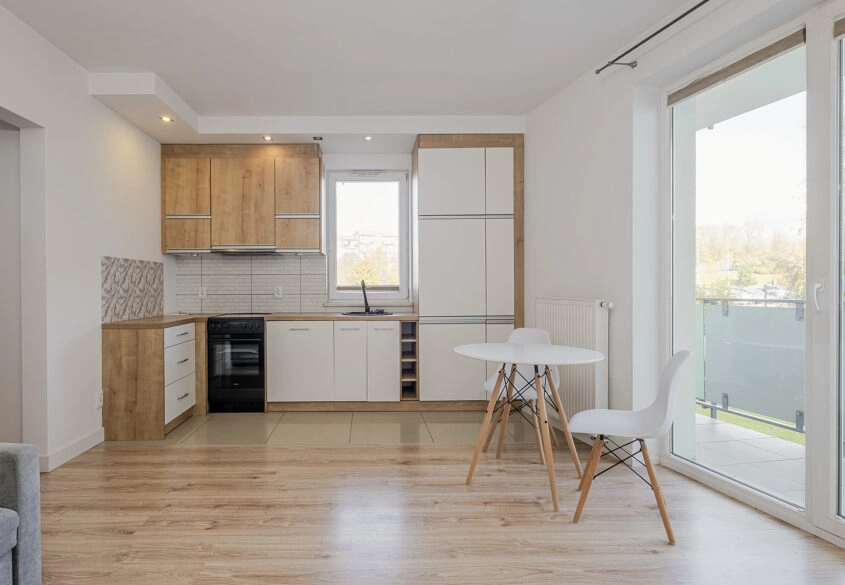 2 POKOJE NA CHEŁMIE/BLISKO KOMUNIKACJI