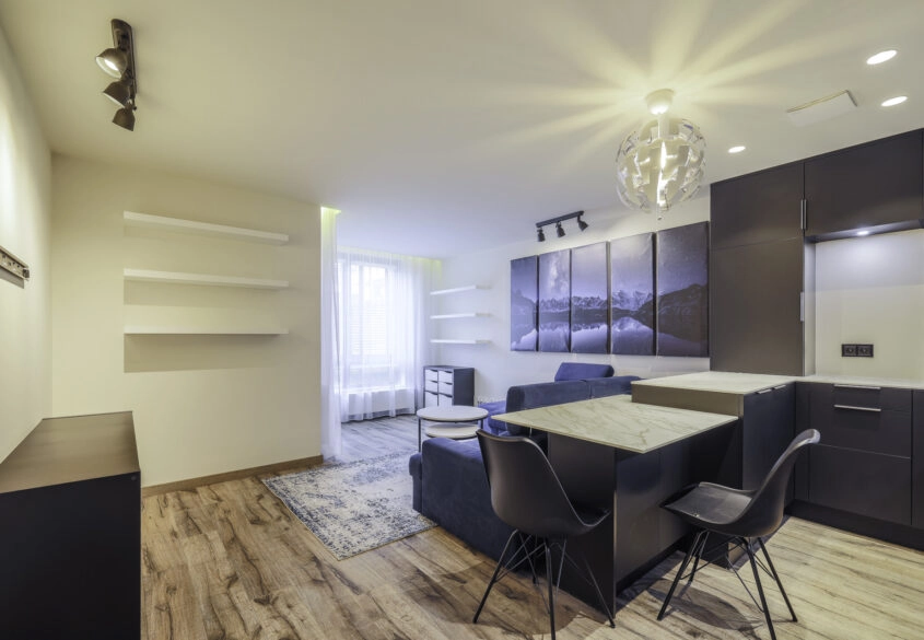 Gdynia Invest Komfort 2 pokoje, hala