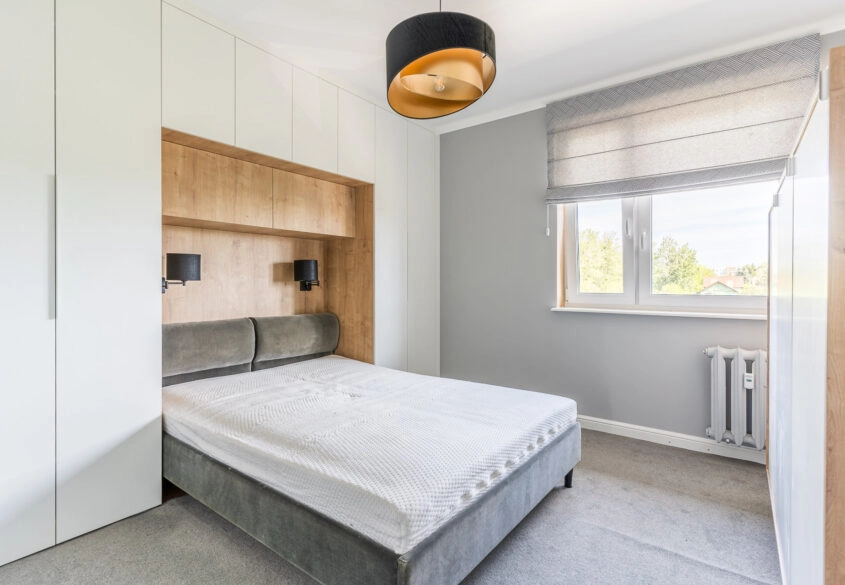 Przestronne pokoje / Świetna komunikacja