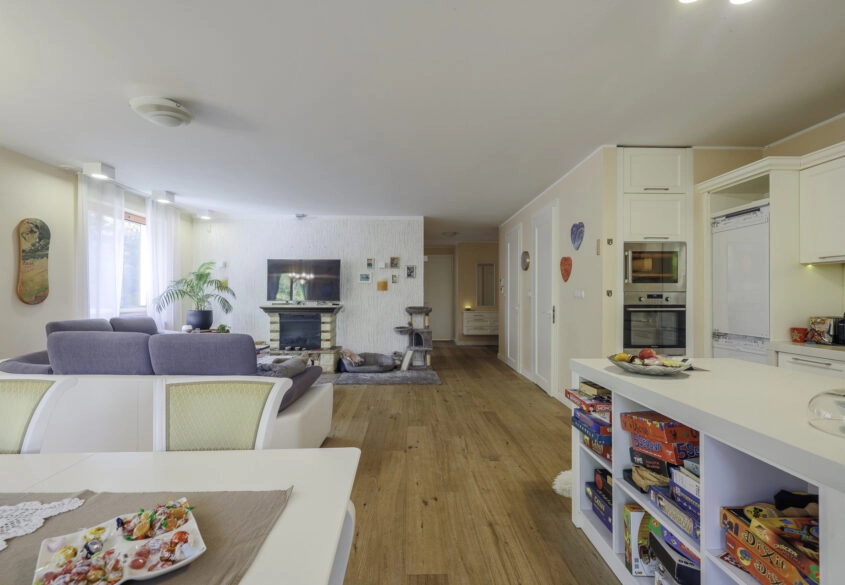 Gdynia Orłowo, ul. Miernicza, ogród, SPA