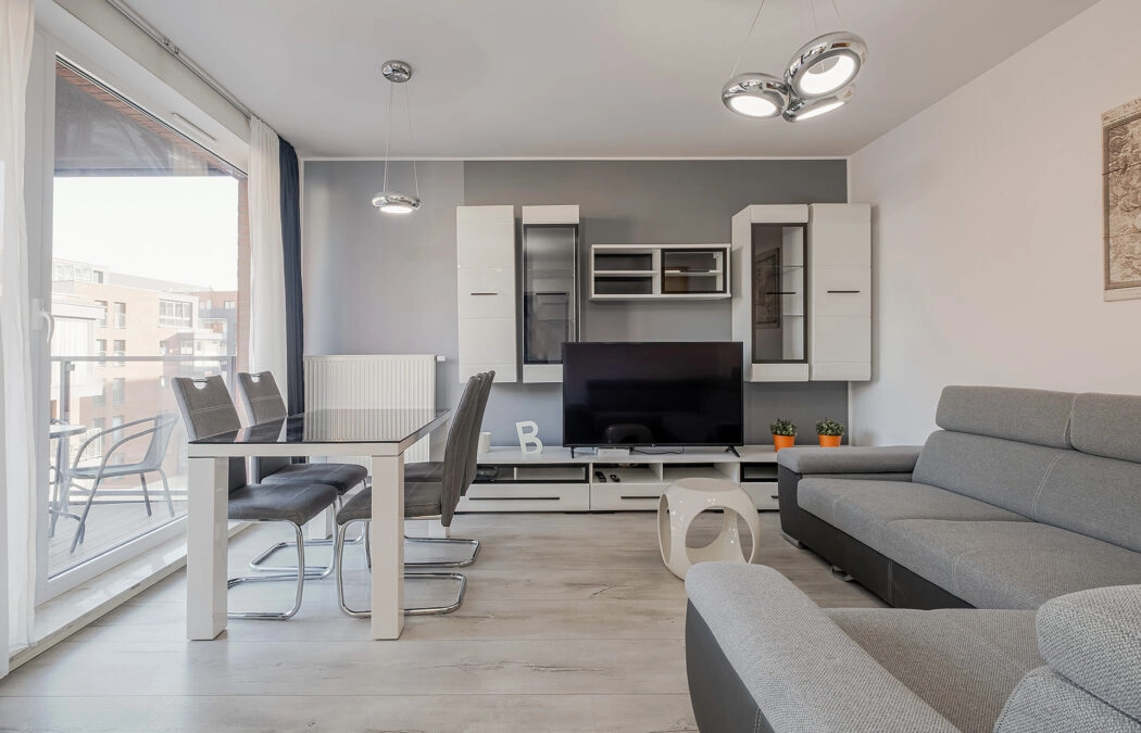 Wyspa Spichrzów - 2 Pokoje Gotowe do Wynajmu!