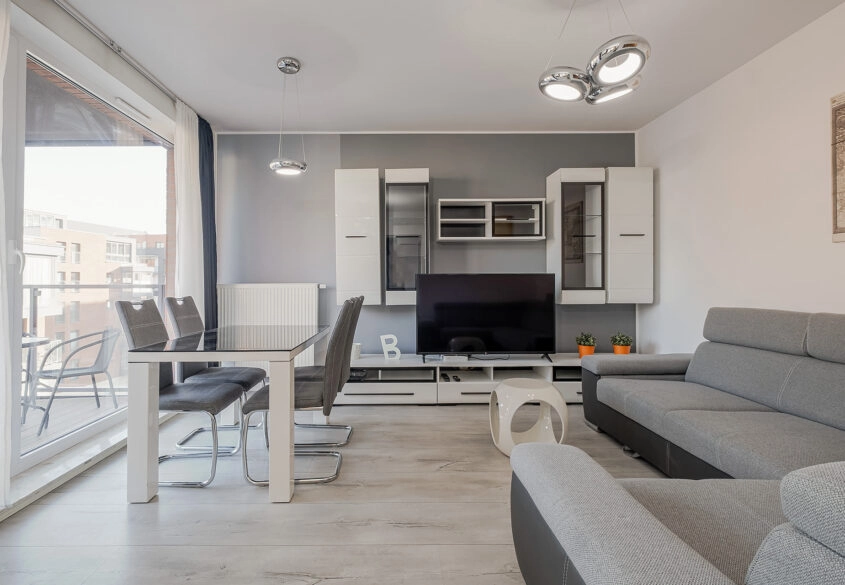 Wyspa Spichrzów - 2 Pokoje Gotowe do Wynajmu!