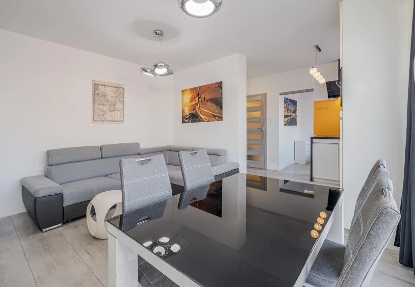 Wyspa Spichrzów - 2 Pokoje Gotowe do Wynajmu!