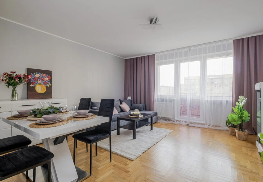 2 POKOJE W ŚWIETNEJ LOKALIZACJI