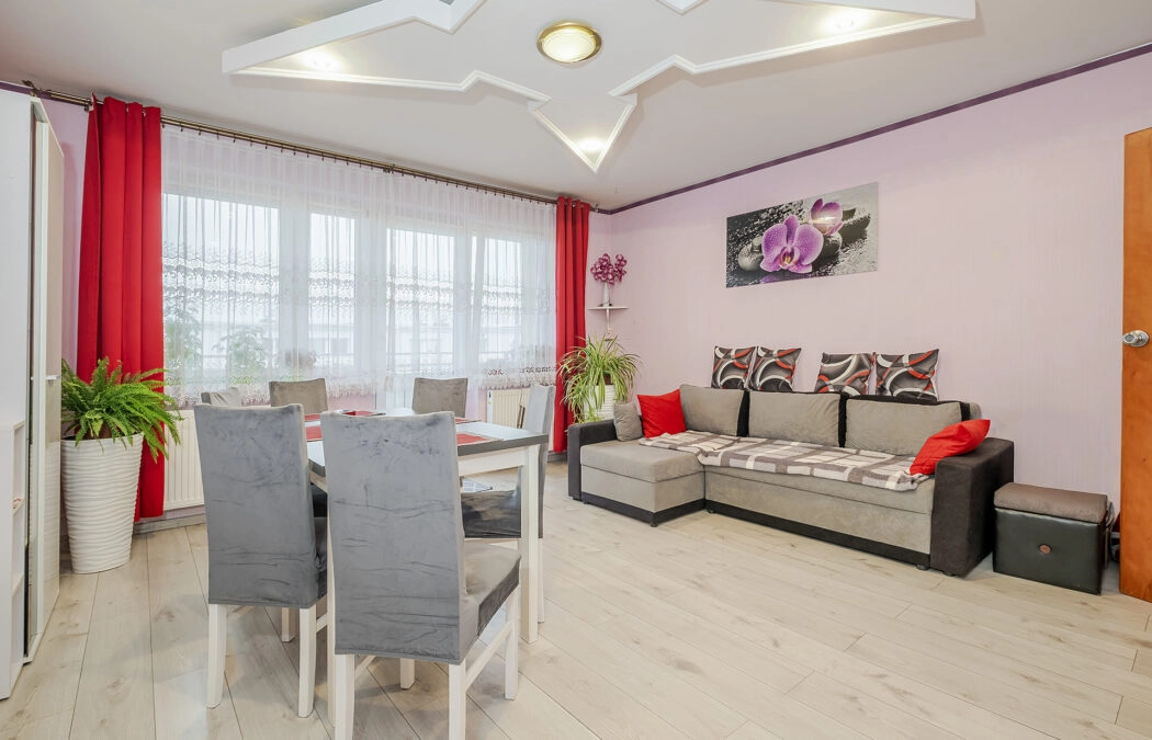 Spółdzielcze własnościowe z KW |Osiedle Wybickiego