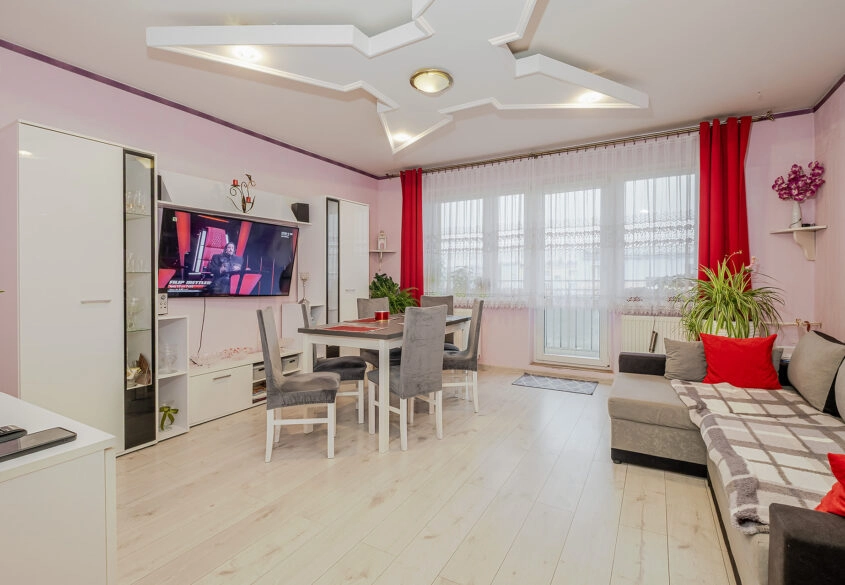 Spółdzielcze własnościowe z KW |Osiedle Wybickiego