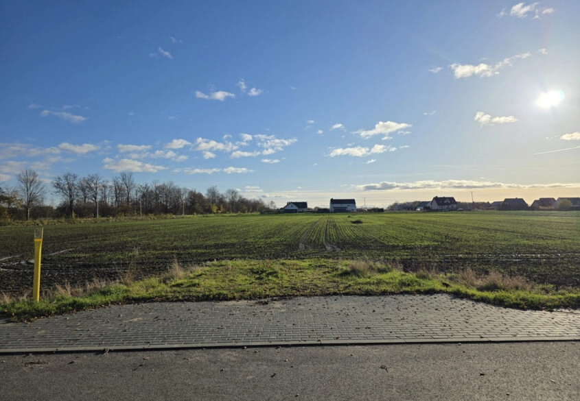Ustawna działka 15 min. autem od centrum Gdańska!