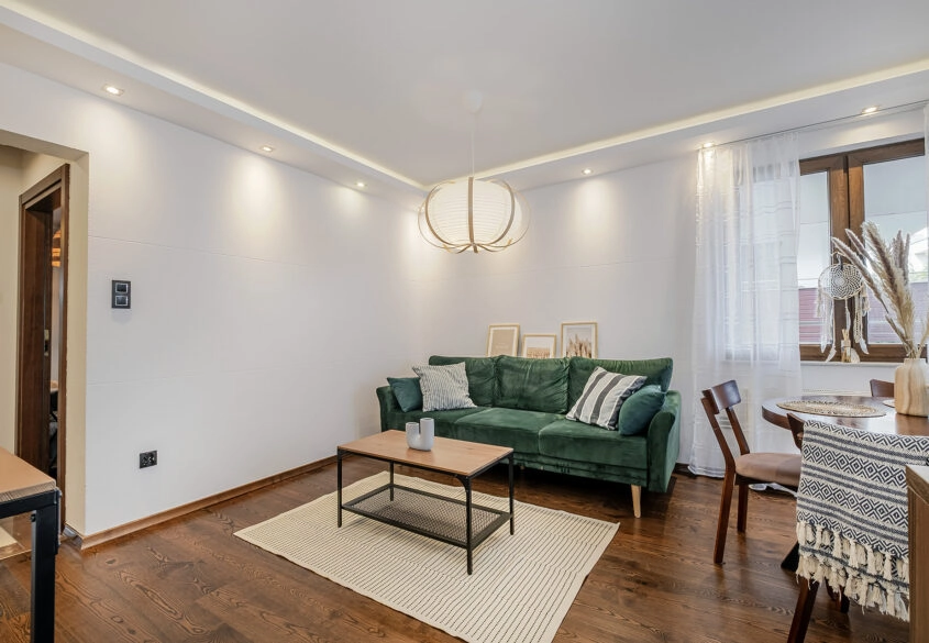 Mieszkanie blisko lasu, cisza i spokój