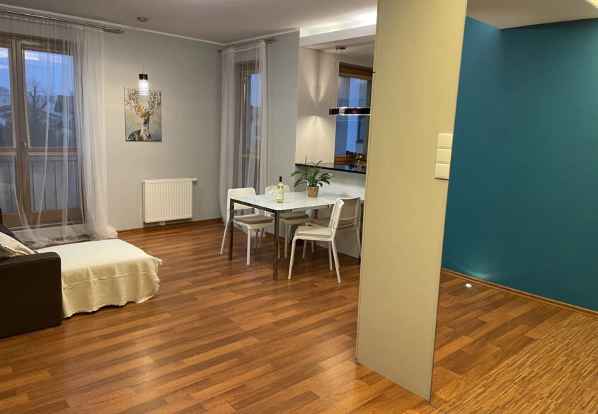 3 pokojowe mieszkanie w cichej okolicy z GARAŻEM!