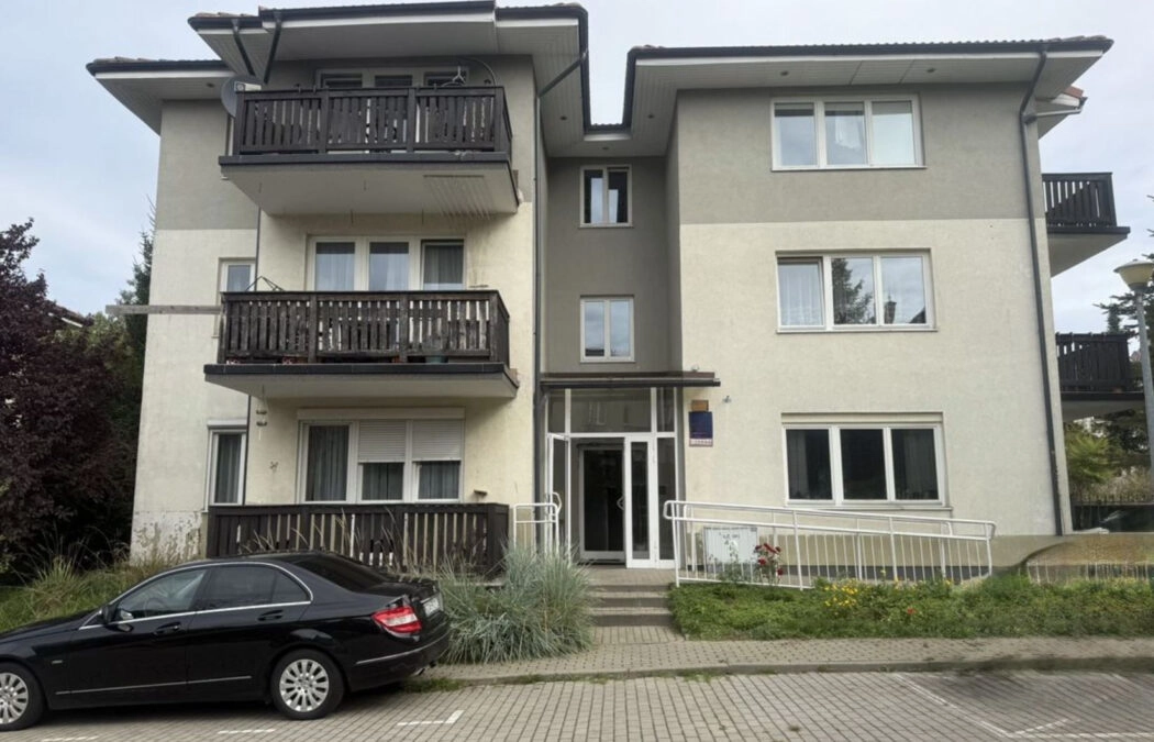 3 - pokojowe mieszkanie | Kowale | 2 miejsca posto