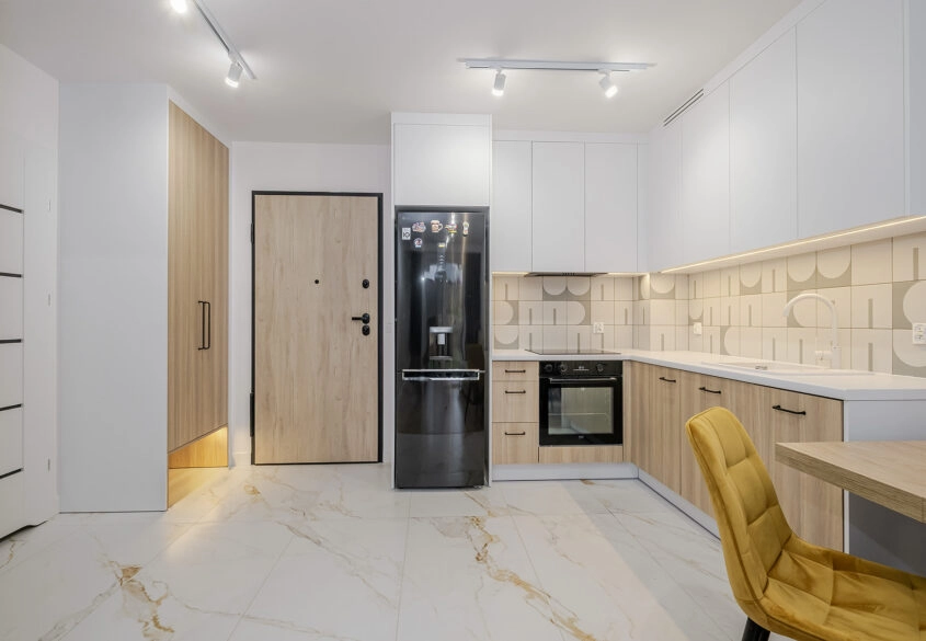 2pok.+ ogródek i miejsce postojowe wraz z komórką!