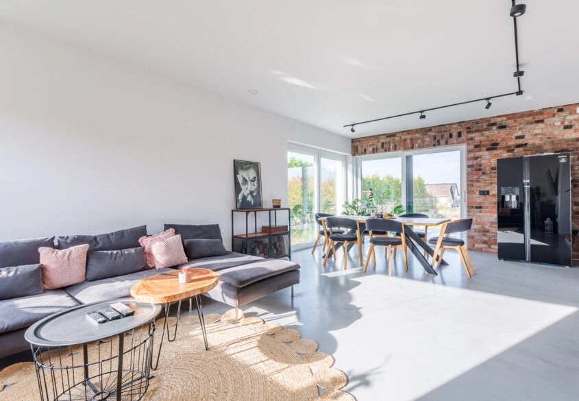 Ładny dom, pompa ciepła, fotowoltaika, rekuperacja