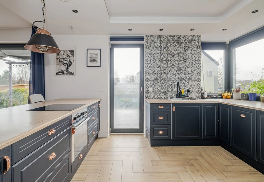 Dom wolnostojący Banino 155m2 + lokal usługowy