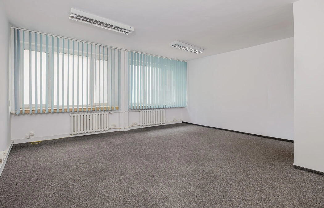 Opłaty wliczone w czynsz | Winda | 6 do wyboru