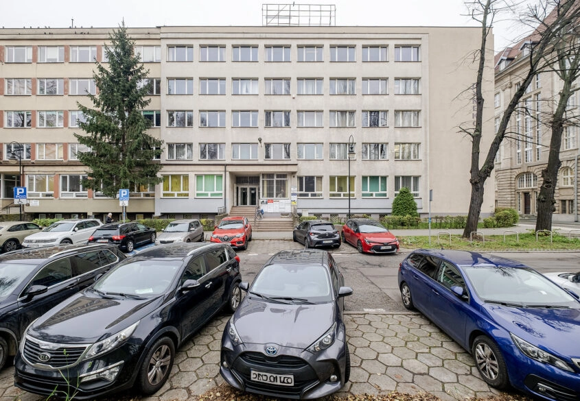 Opłaty wliczone w czynsz | Kilka pokoi do wyboru