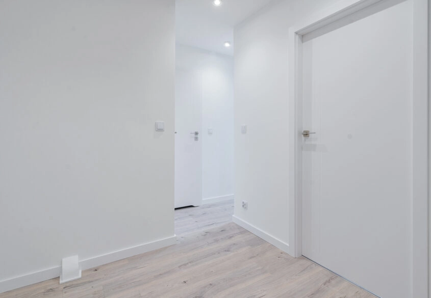 Mieszkanie blisko SKM,winda,duży balkon,dwustronne