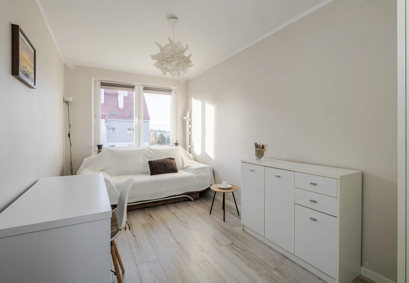 NA SPRZEDAŻ 3 POKOJE, BRZEŹNO, 400m OD PLAŻY!