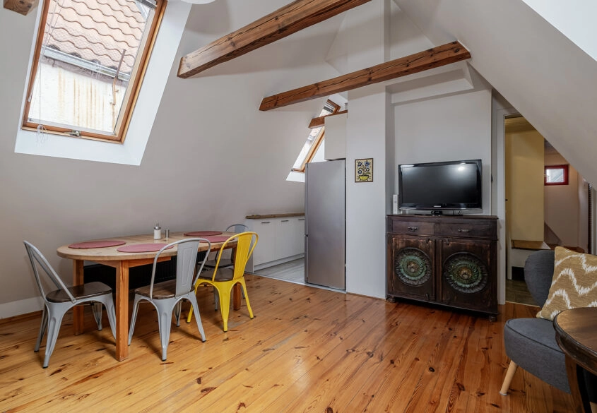 Gdańsk, klimatyczne 2 pokoje, kamienica z windą!