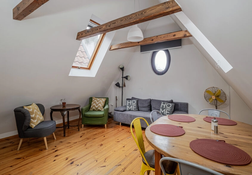 Gdańsk, klimatyczne 2 pokoje, kamienica z windą!