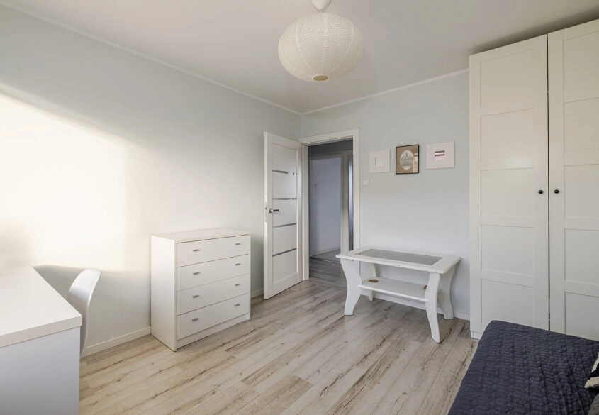 NA SPRZEDAŻ 3 POKOJE, BRZEŹNO, 400m OD PLAŻY!