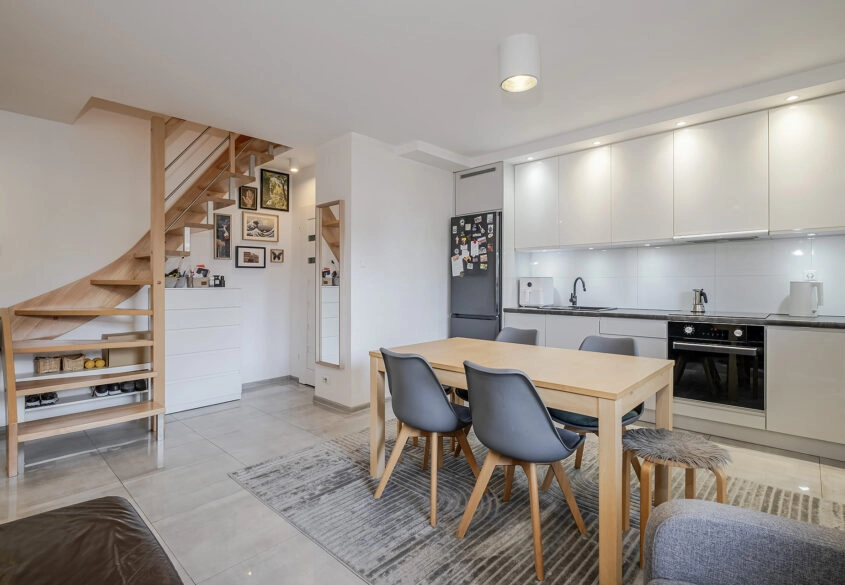 Sprzedam Gdynia mieszkanie 4 pokojowe