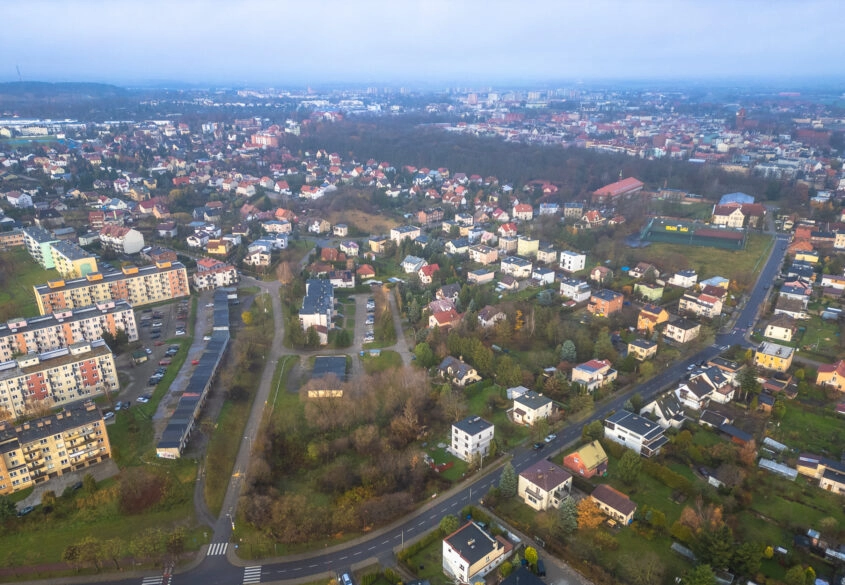 Działka 1891 m2 pod budowę domu lub na inwestycję