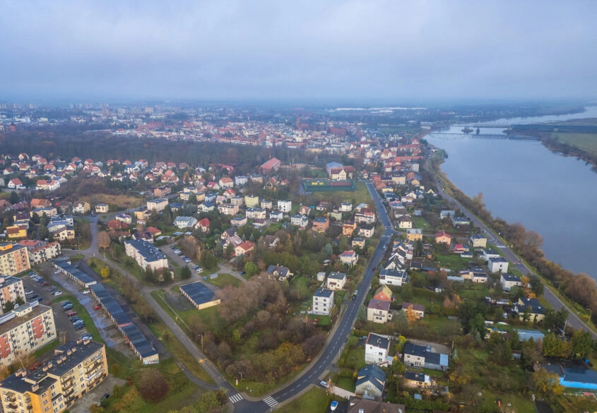 Działka 1891 m2 pod budowę domu lub na inwestycję