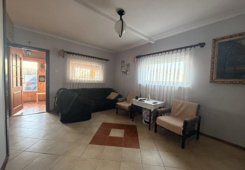 Domek murowany/Jezioro /3 garaże