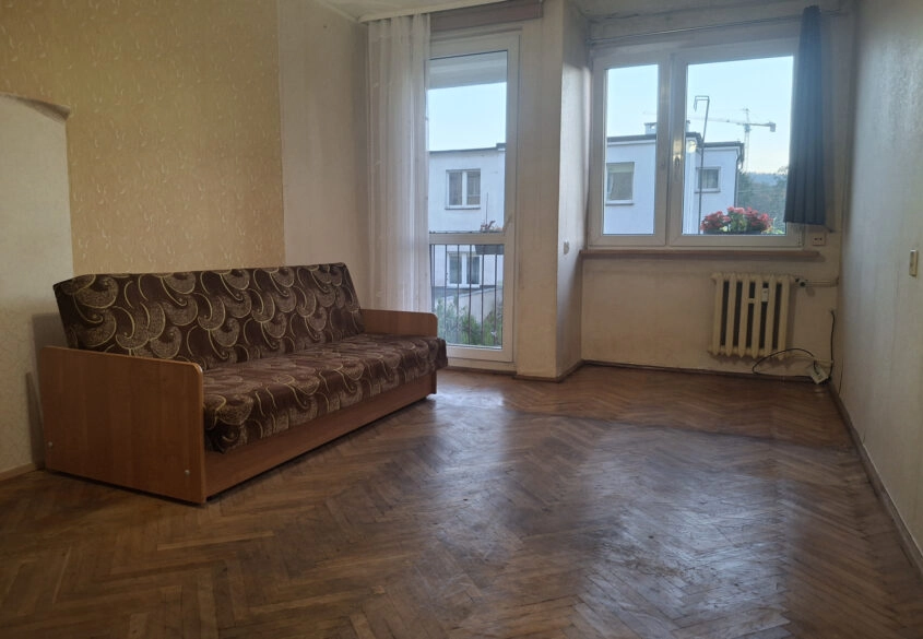 Sprzedam mieszkanie w centrum Rumi pierwsze piętro